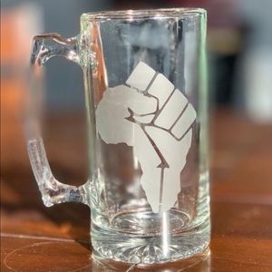 Mug Etched Glass Beer Stein Dad Gift Drinking Africa BLM Fist